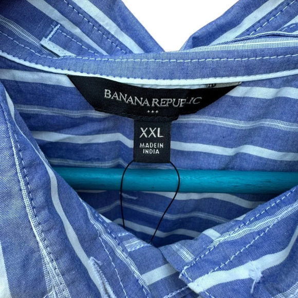 Banana Republic women's XXL blue and white striped button down long sleeve, nwt - Picture 3 of 3
